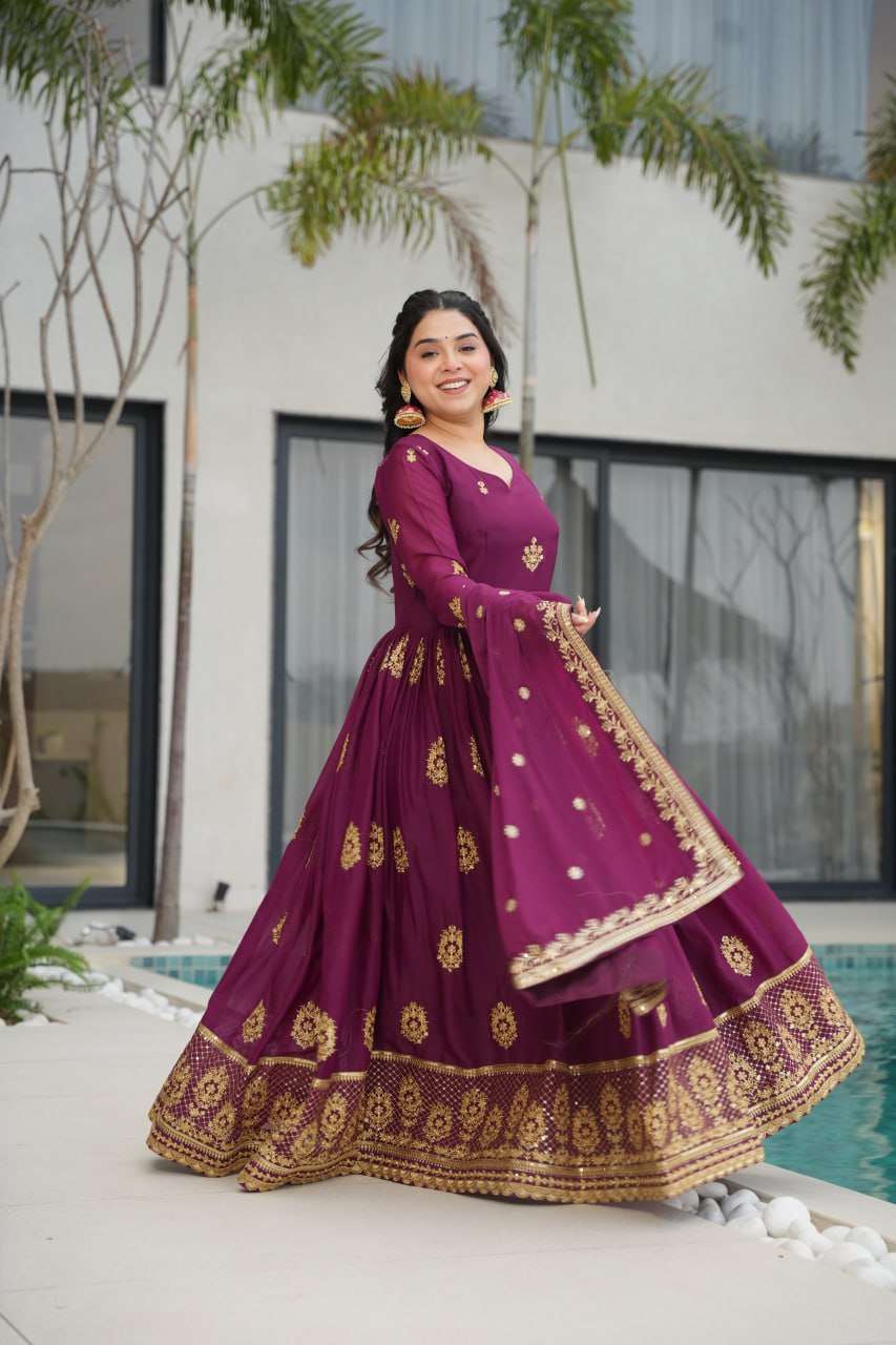 Womenโs Ethnic Anarkali Style Floor-Length Gown in Magenta with Golden Zari Embroidery โ Festive & Wedding Wear - Image 5